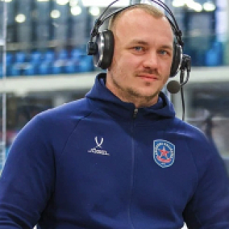 Хоккеист «АКМ-следж» Роман Лавренко поделился ожиданиями от поездки в Китай