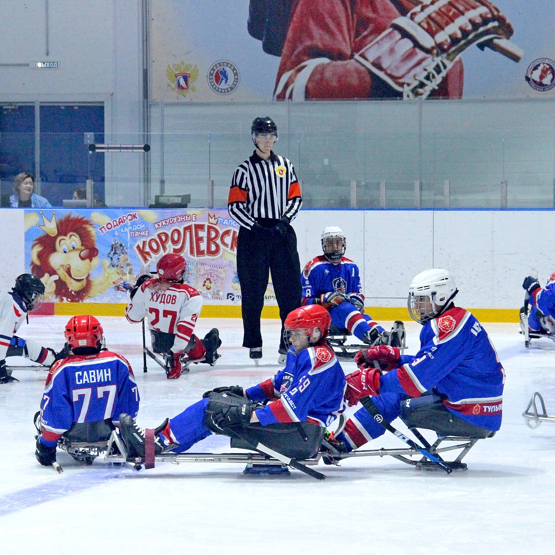1-2 октября в ледовой арене «Тропик» состоялся чемпионат «Кубок имени Л.Н. Толстого по следж-хоккею среди детских команд». 