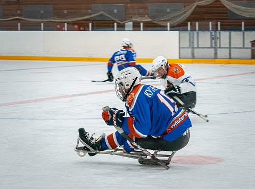 Серебро чемпионата России по следж-хоккею у «АКМ следж» - фото 1