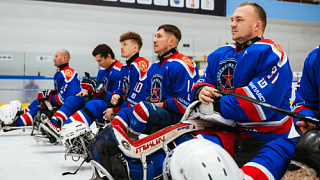 Команда «АКМ-следж» примет участие в товарищеских матчах против СХК «Феникс»