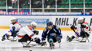 Команда «АКМ-следж» вышла в финал Чемпионата России по хоккею-следж 2025/2026