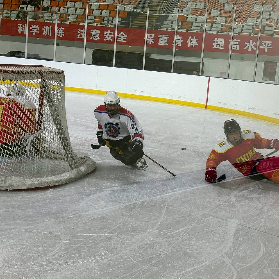 Побеждаем в четвертой игре против Сборной КНР!