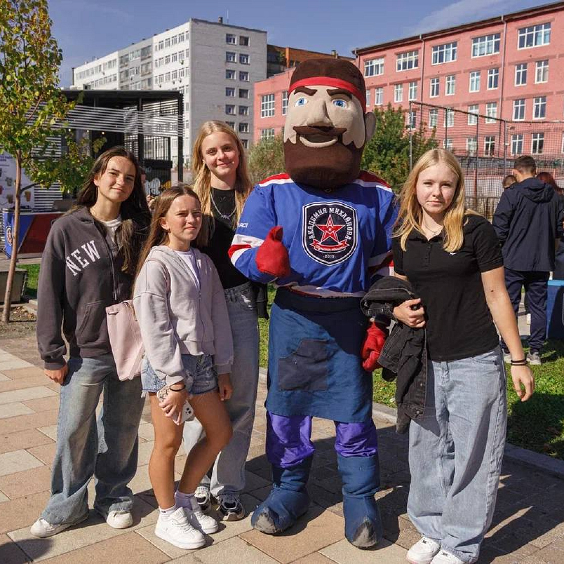 «Академия хоккея им. Б. П. Михайлова» приняла участие в праздновании Дня города-героя Тулы